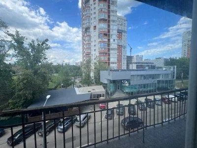 Sale of 3-room apartment 80 m2, metro Nauka Prospekt 12,