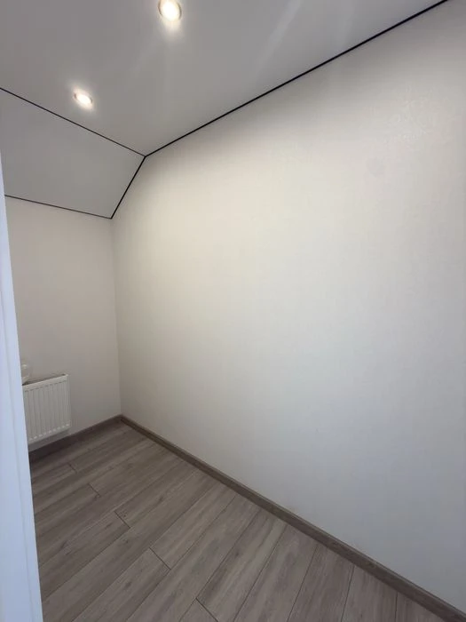 No commission‼️ Corner Townhouse with furniture and appliances