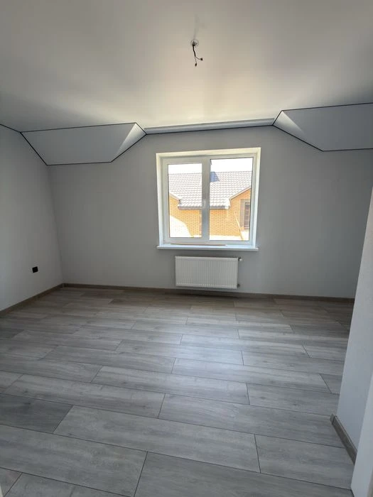 No commission‼️ Corner Townhouse with furniture and appliances