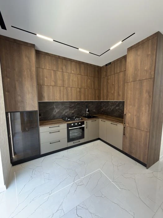 No commission‼️ Corner Townhouse with furniture and appliances