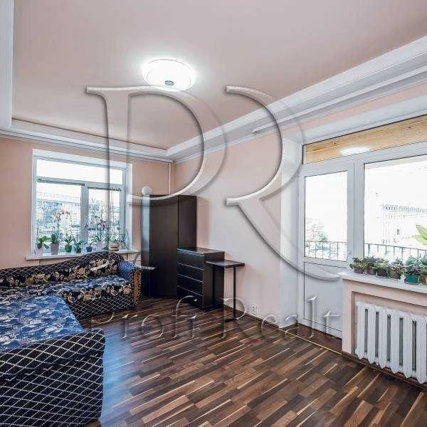 2-room apartment for sale 68 m², Olesya Honchara St., 79