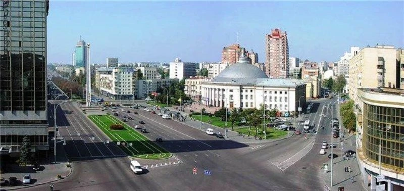 2-room apartment for sale 68 m², Olesya Honchara St., 79