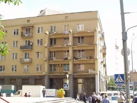 2-room apartment for sale 68 m², Olesya Honchara St., 79