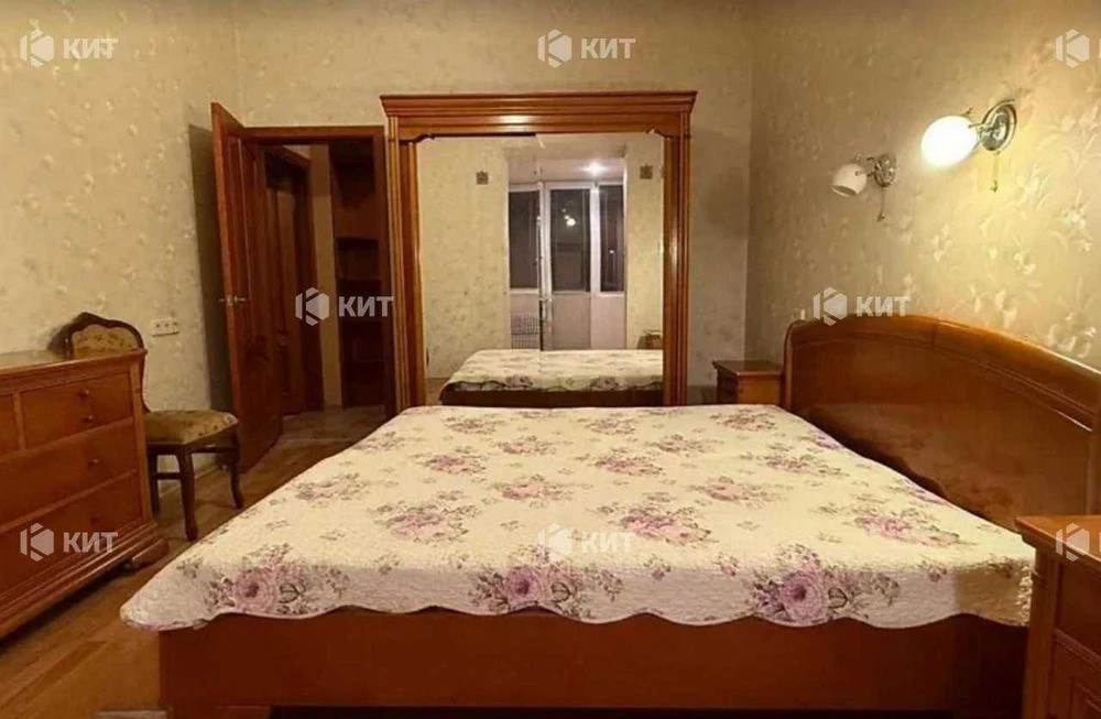 2 rooms, 72 sq. m., Center, Autonomous heating (Kooperativnaya St. 2) 13272