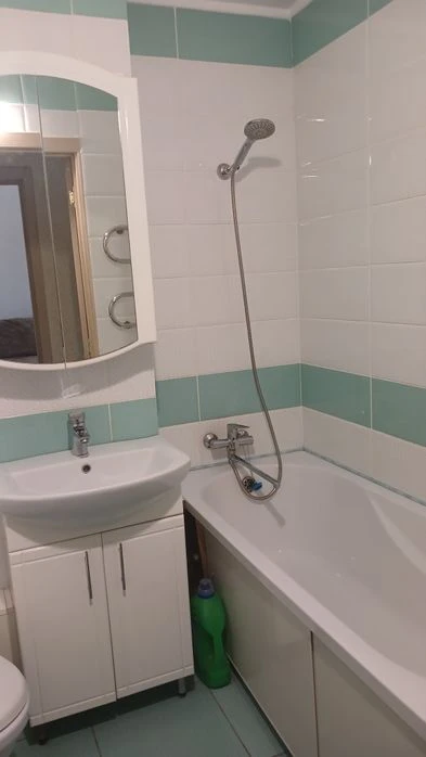 Продам 1 ком квартиру на песках