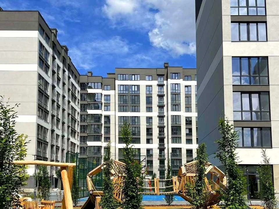 Квартира. Івано-Франківськ, Олександра Довженка вул., (Будин