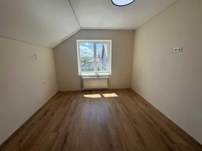 Duplex for sale with partial renovation, Old Town district
