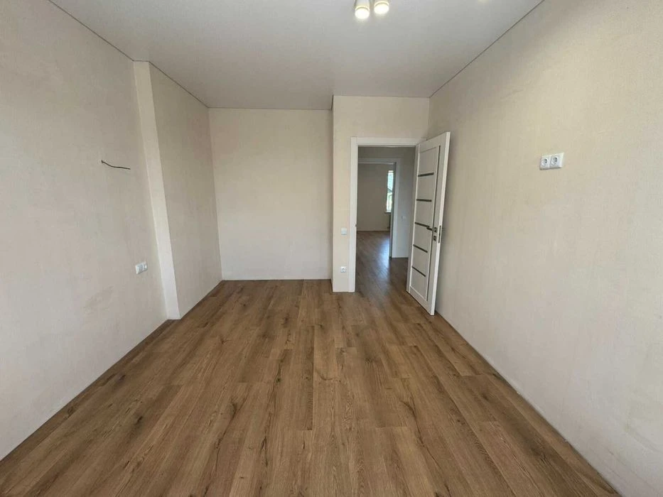 Duplex for sale with partial renovation, Old Town district