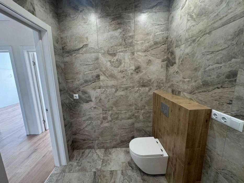 Duplex for sale with partial renovation, Old Town district