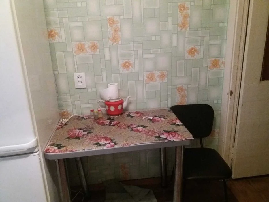 I will sell 2 rooms. apartment on the street Musical (village Myrny)