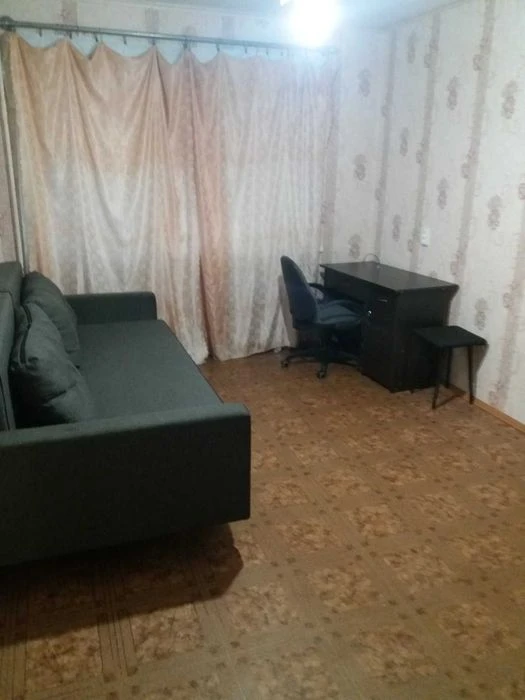 I will sell 2 rooms. apartment on the street Musical (village Myrny)