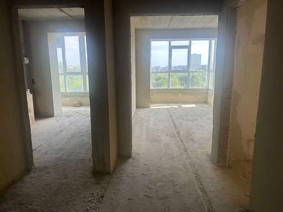 Sale of a 2-room apartment in a rented and inhabited building on the street.