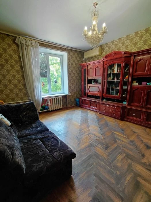 Large apartment in the city center