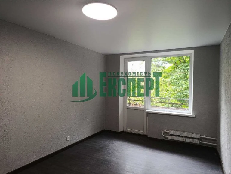 22500 Exclusive 1-room apartment for sale on Buchmy Street