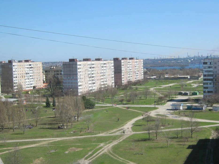 1 sq.m. Borodinsky, Tovarishchesk. 66a view of the Dnieper, Kievskii pr