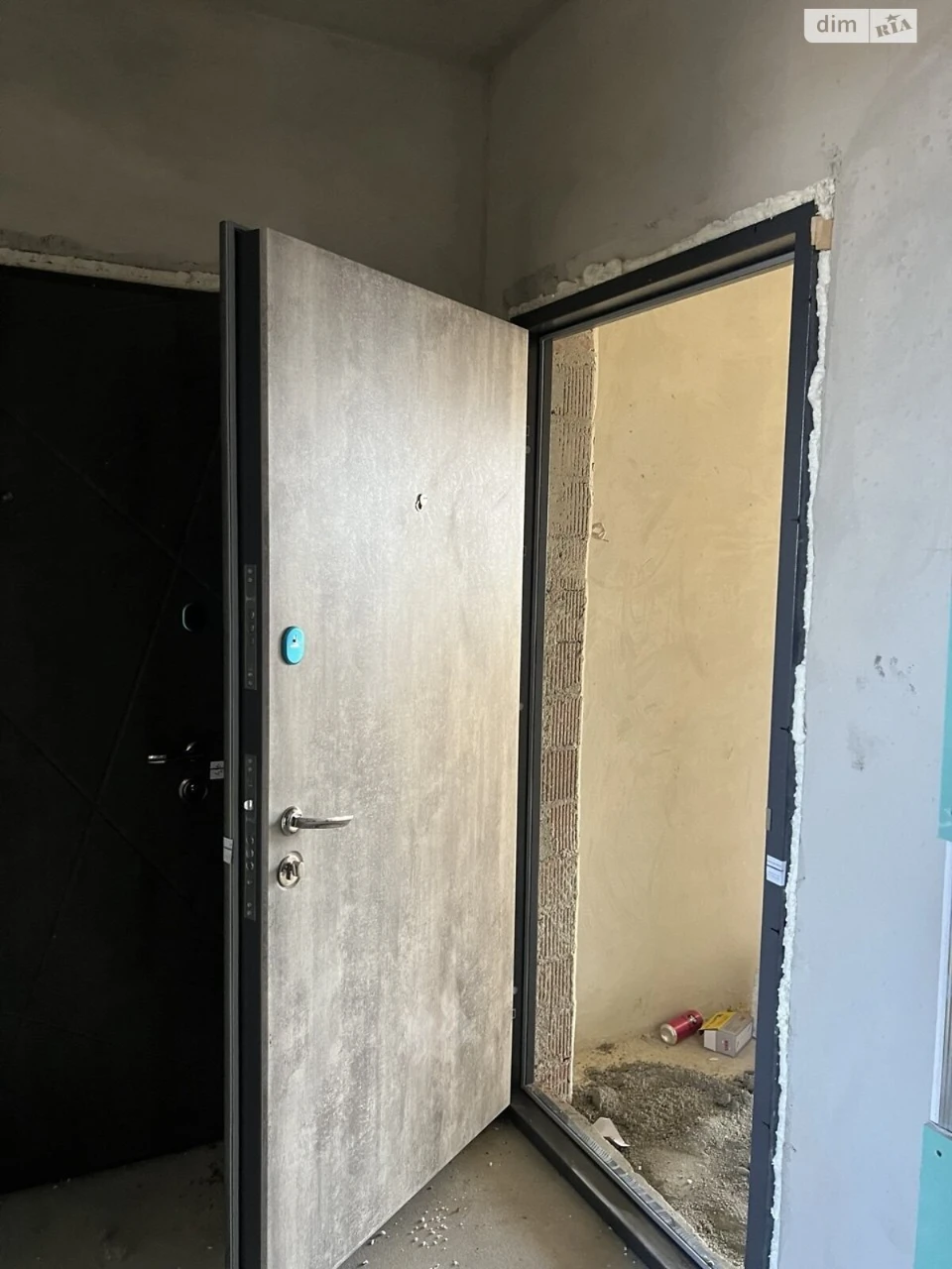 Продаж Квартира Коновальця Чорновола