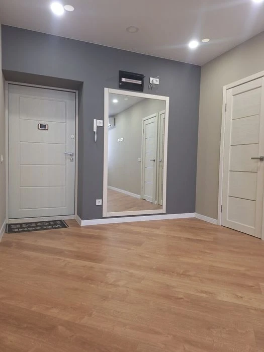 LS8 Exclusive! One-room apartment, 48 sq. m. Pobeda 89 residential complex.