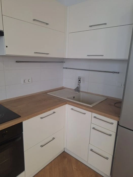 LS8 Exclusive! One-room apartment, 48 sq. m. Pobeda 89 residential complex.