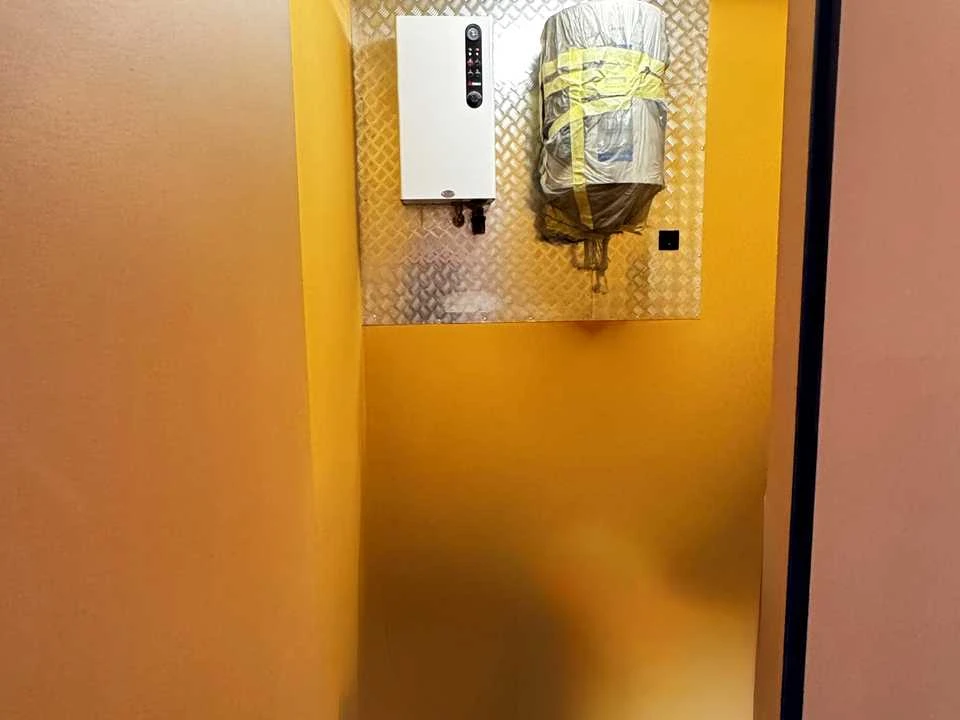 Квартира. Ужгород, Героїв 128-ї Бригади вул. (8 Березня), 56
