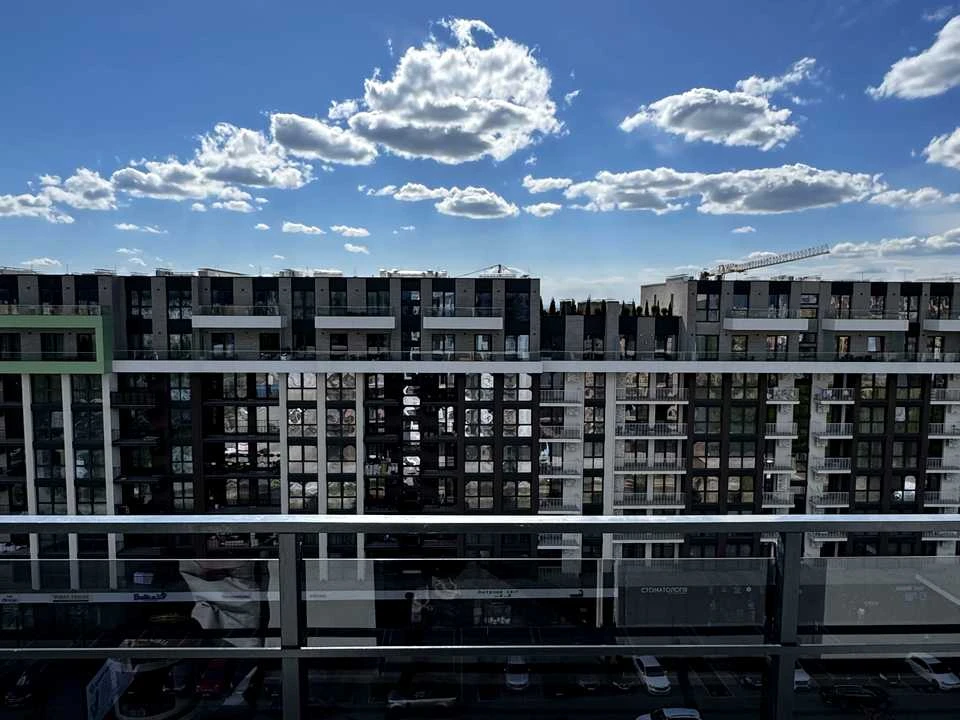 Квартира. Ужгород, Героїв 128-ї Бригади вул. (8 Березня), 56