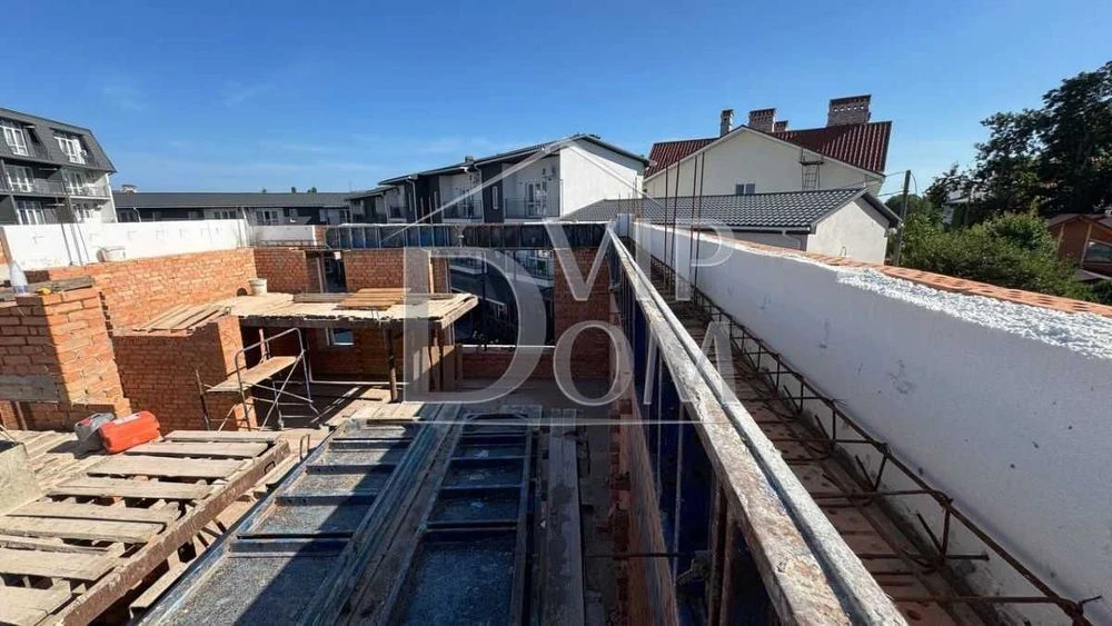 COMMISSION 0 %! FOR SALE House 16th station Bolshoy Fontana, Unit
