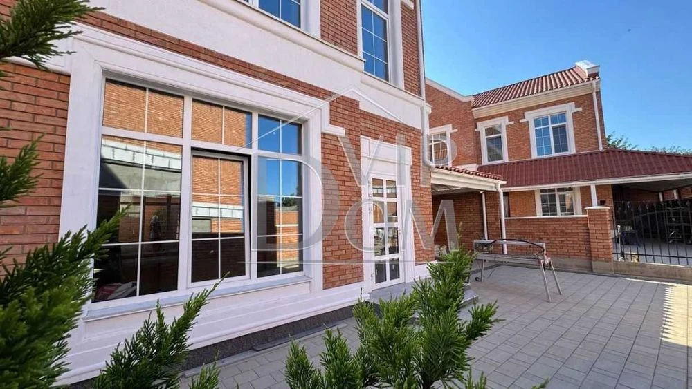 COMMISSION 0 %! FOR SALE House 16th station Bolshoy Fontana, Unit