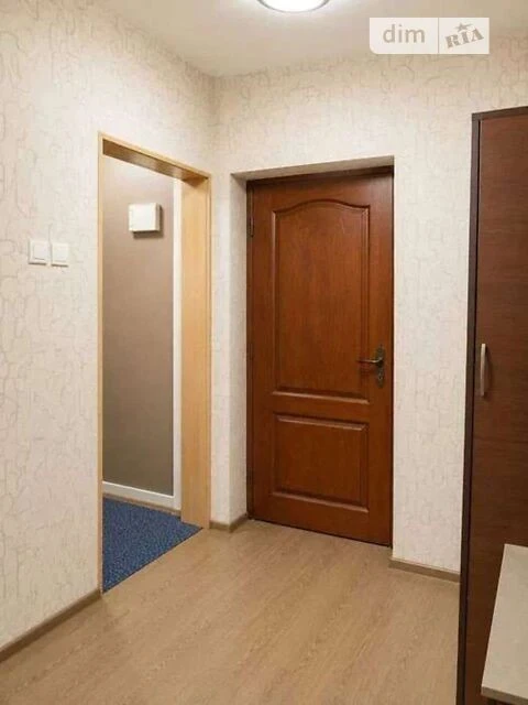 Sale of 1-room apartment 37.8 sq. m on Akademika Zabolotnogo St.