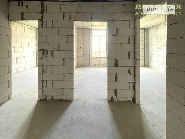 Продаж 2к квартири 61 кв. м на вул. Дмитра Луценка 2Г, кв. 2