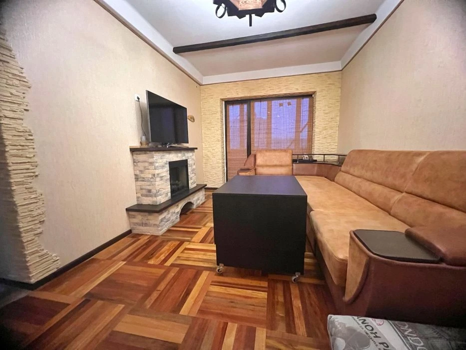 Certificate 3k apartment Maly Rynok Renovation