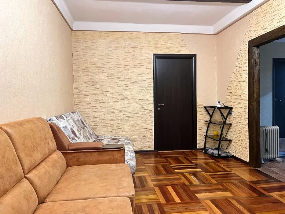 Certificate 3k apartment Maly Rynok Renovation