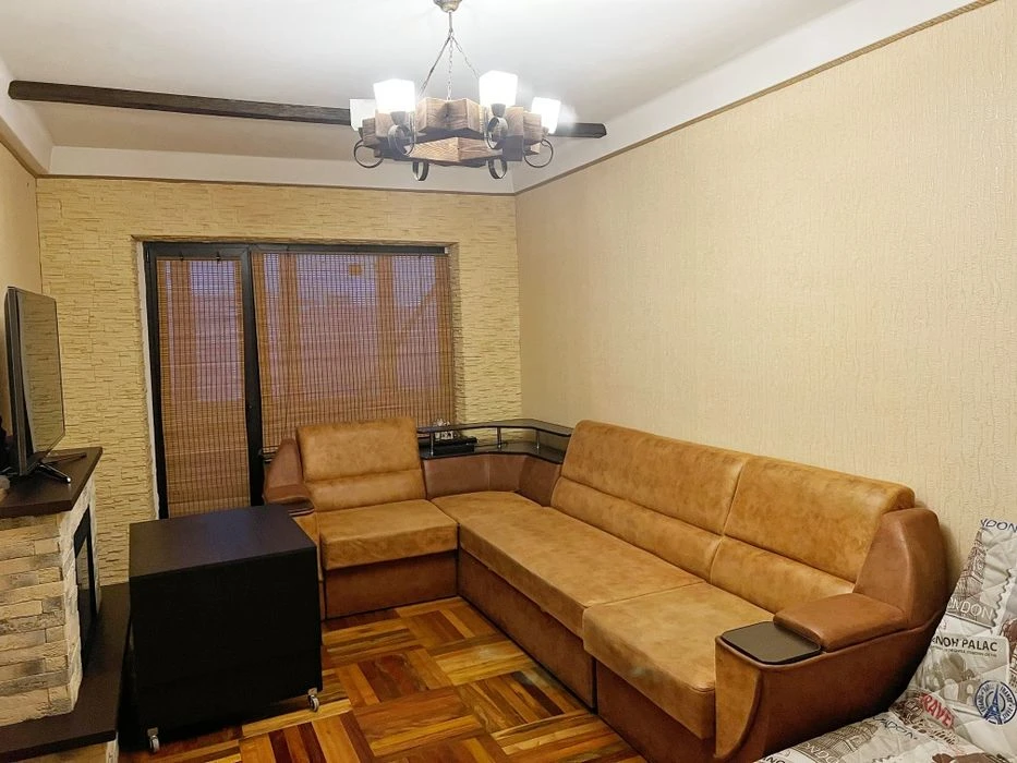 Certificate 3k apartment Maly Rynok Renovation