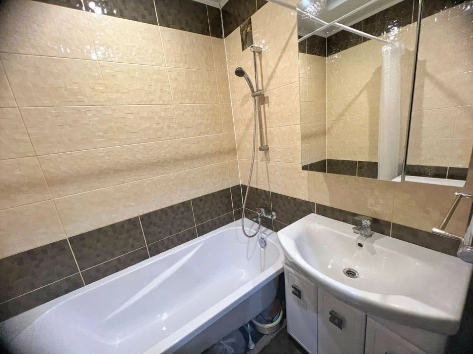 Certificate 3k apartment Maly Rynok Renovation