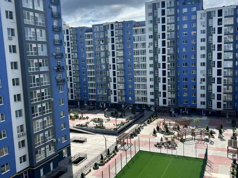 Квартира. Ивано-Франковск, Княгинин ул., (Дом 17)