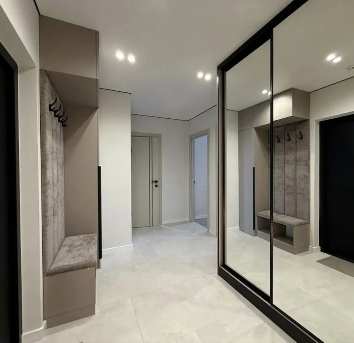 The most affordable 2-room apartment in the very center of the city + kitchen