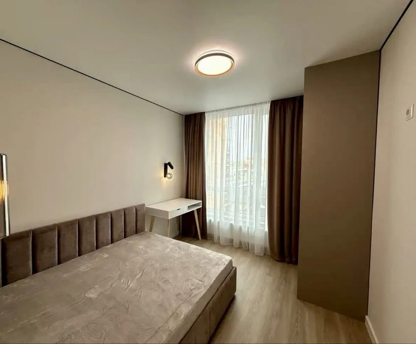 The most affordable 2-room apartment in the very center of the city + kitchen