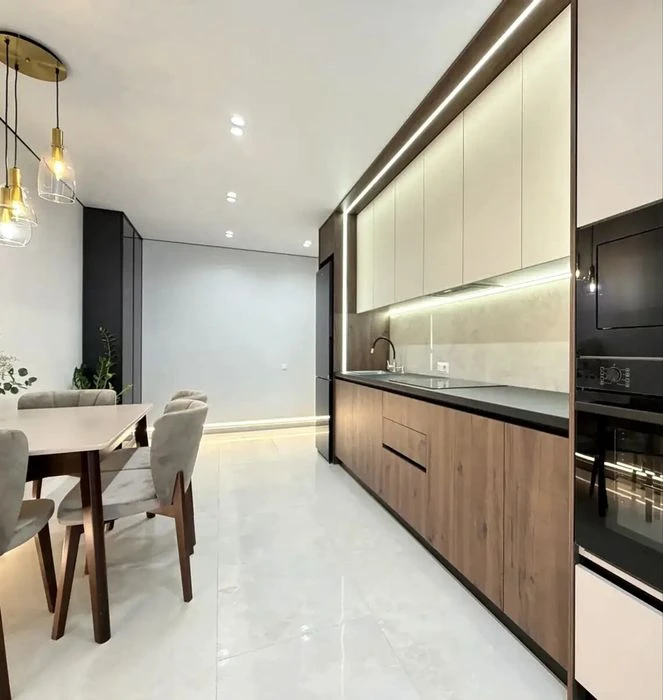 The most affordable 2-room apartment in the very center of the city + kitchen