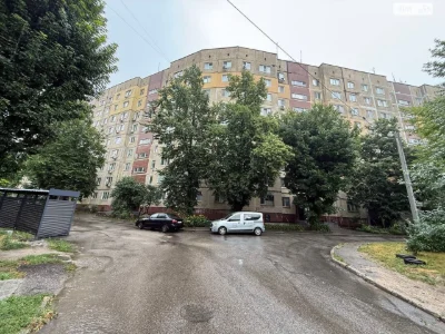 Продажа квартиры Тополь-3.