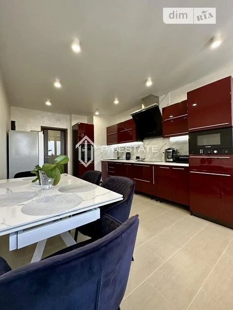 Sale of 2-room apartment 75 sq. m. on Petra Hryhorenka Ave. 20 •