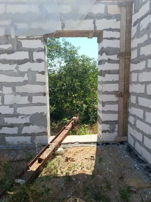 I will sell a privatized plot of 8 acres. + unfinished 160 m²