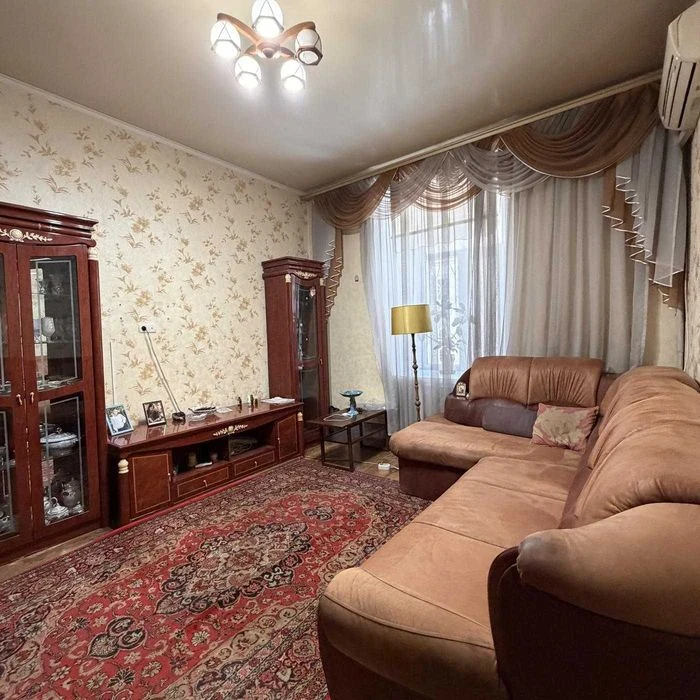 2-ком. квартира в Историческом центре. Ул. Базарная.