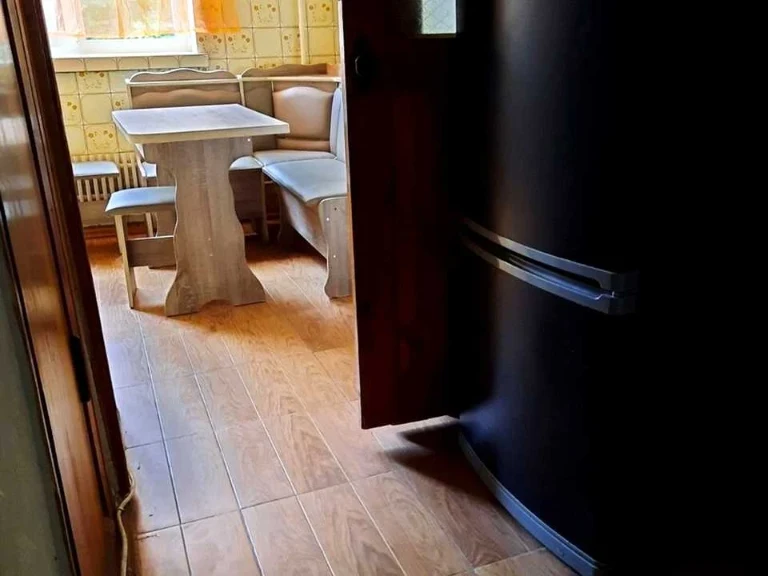 Apartment. Kharkiv, Garibaldi St.