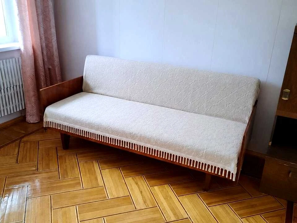 Apartment. Kharkiv, Garibaldi St.
