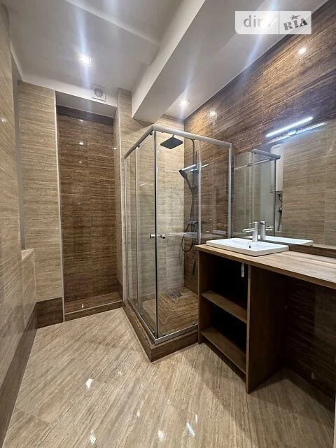 Продаж 1к квартири 57 кв. м на вул. Нижній Вал 1, кв. 40 • I