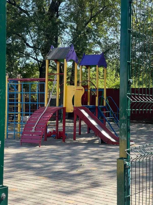 Продам 1-комнатную с авторским ремонтом + гараж | ул. Дача
