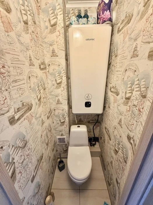 No% For sale 1 room 37m2 Kyiv Akademika Kiprianova Street 6A meter