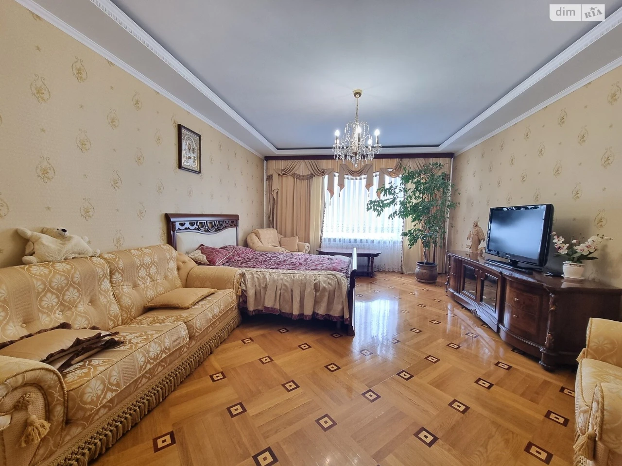 Long-Term Rental Apartment Podillia