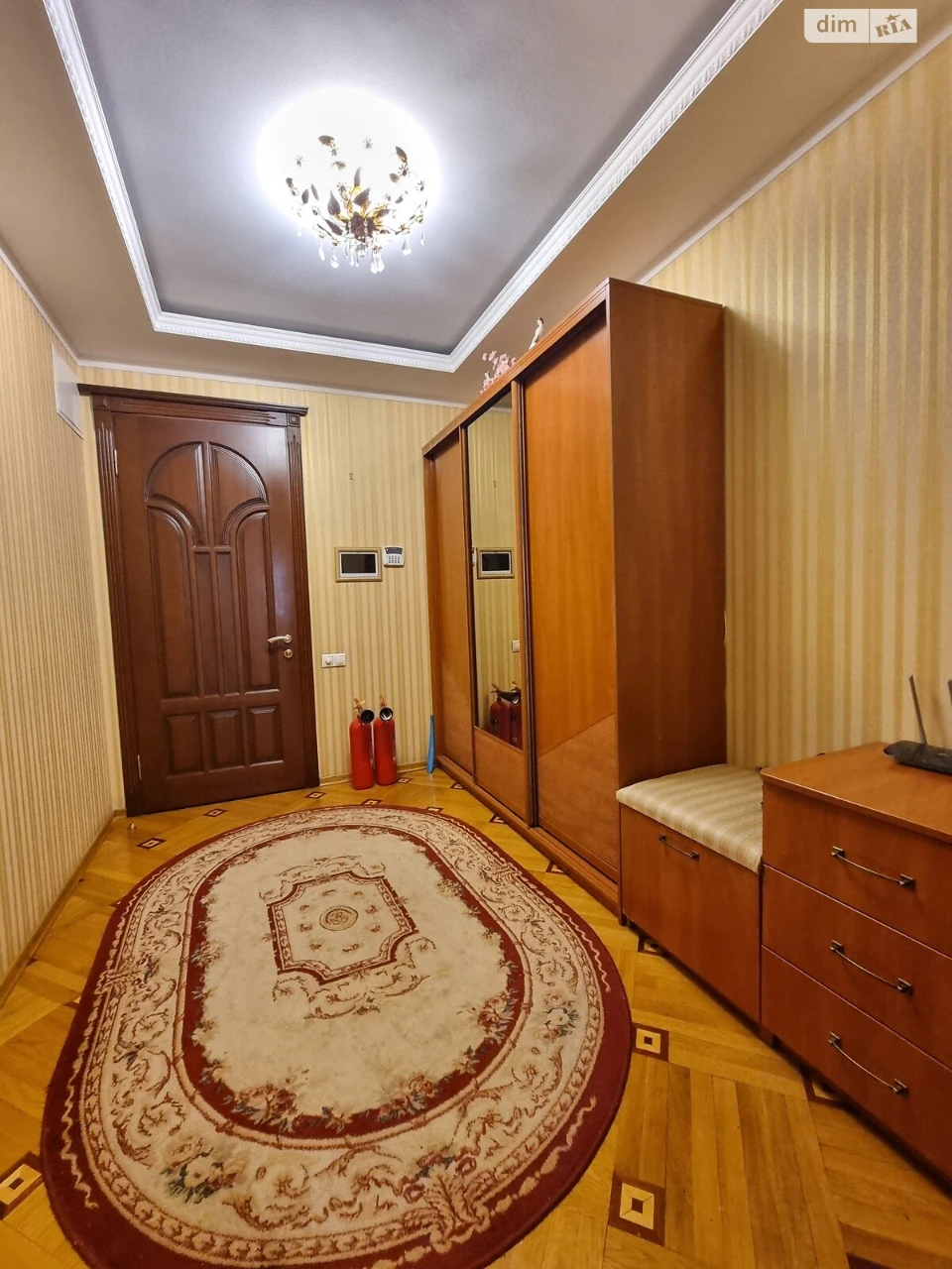 Long-Term Rental Apartment Podillia