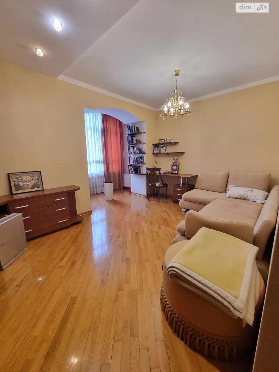 Long-Term Rental Apartment Podillia