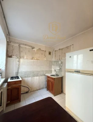 For sale 2-room apartment 44 m2 on Antonovycha St. 170/172