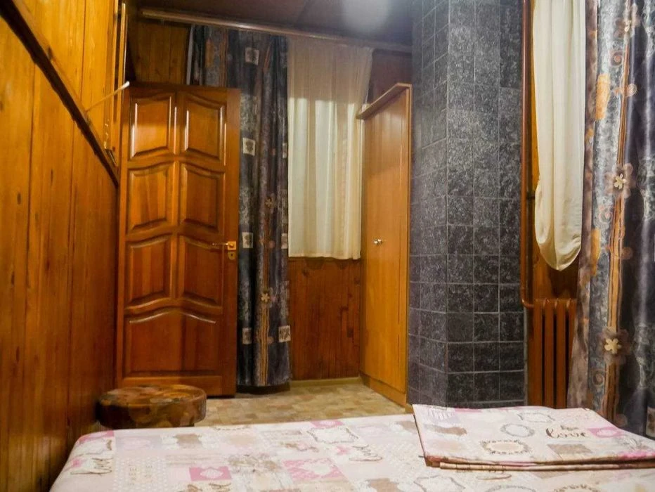 Продам гостевой дом в Днепре (действующий бизнес)